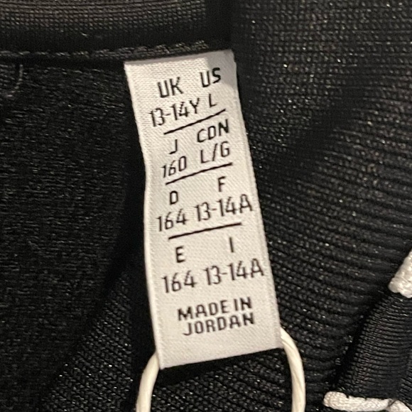 Adidas Superstar Top Jacket (youth size) - Picture 7 of 8